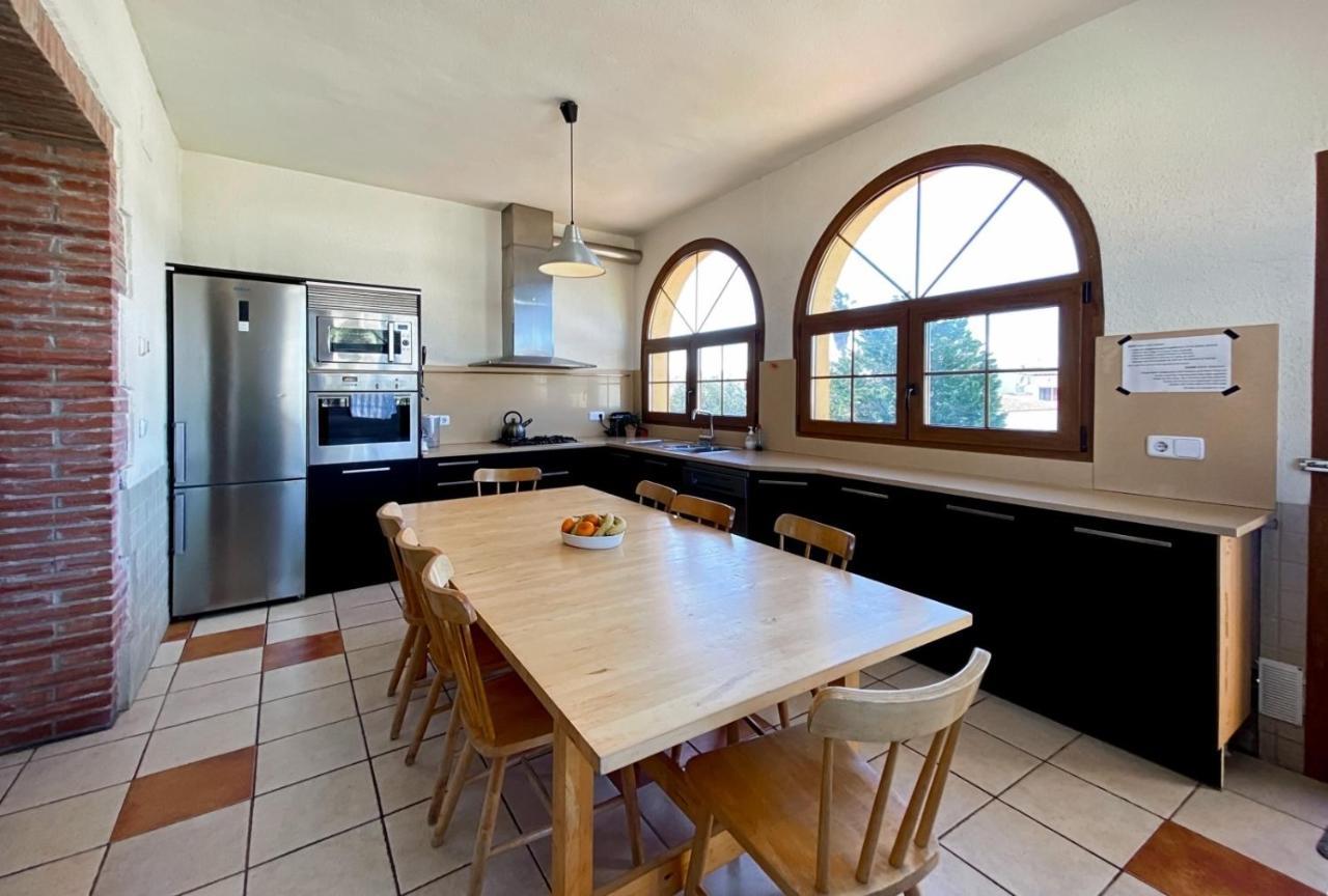 Ampuriahome Villa Hosting 15, Pool & Mooring Емпуриабрава Екстериор снимка