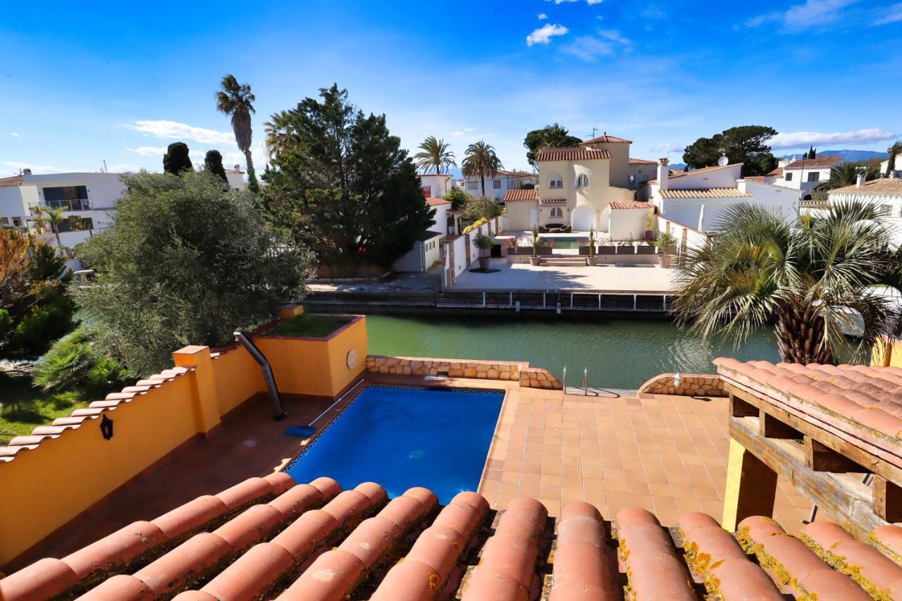 Ampuriahome Villa Hosting 15, Pool & Mooring Емпуриабрава Екстериор снимка